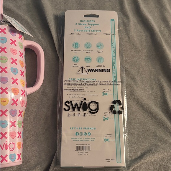 Swig Be Mine 40 oz Mug and Straw Bundle-Valentine’s Day - Picture 7 of 10